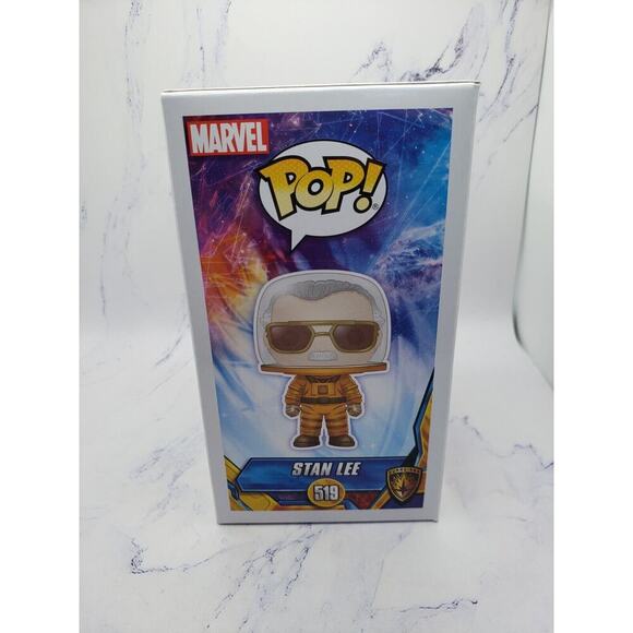 Funko Pop! 2019 NYCC Fall Convention Exclusive Stan Lee Astronaut #519 - Picture 14 of 16